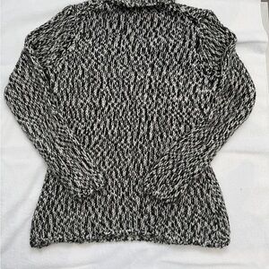Women's Black and White Sweater